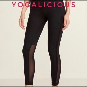 Yogalicious Capri mesh leg back high rise waist leggings with inside pocket L